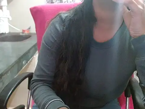 LovingPihu online show from October 8, 5:34 am