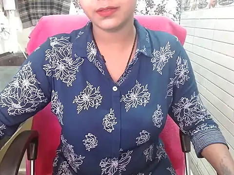 LovingPihu online show from September 23, 6:55 am