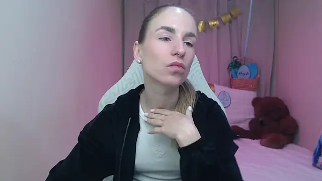 DeboraHorny online show from April 9, 6:16 am