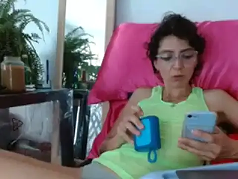 Labebe-rica online show from May 5, 8:23 pm