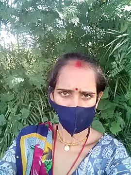 Snapshot of Mohni_Das chatting on September 21, 4:44 am Mohni Das online show from September 21, 4:44 am
