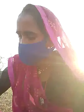Snapshot of Mohni_Das chatting on October 19, 11:12 am Mohni Das online show from October 19, 11:12 am
