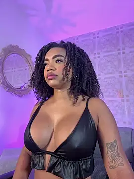 kem hott online show from June 17, 6:26 am