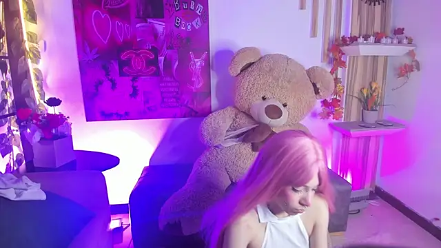  liathompsom09 online show from December 17, 9:52 pm