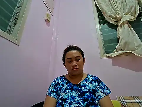 LalaiAsian online show from September 19, 11:53 am