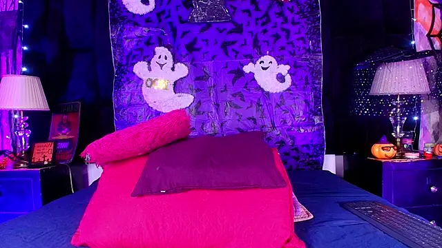 shelsyloreds online show from October 9, 12:09 pm