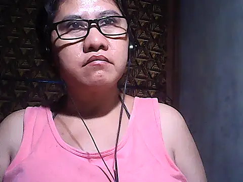 sweetsosie18 online show from January 18, 7:21 pm