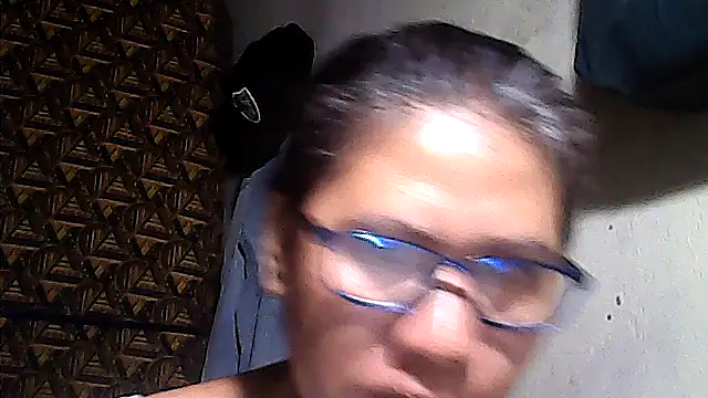 sweetsosie18 online show from July 11, 2:55 am