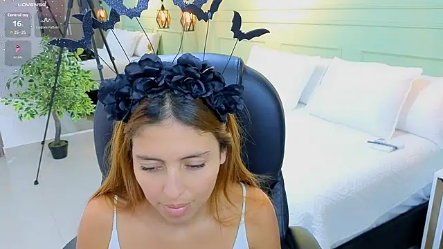 ROSE  15 online show from October 9, 8:24 pm