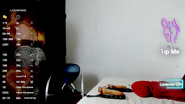 mussa hott online show from February 15, 7:57 pm