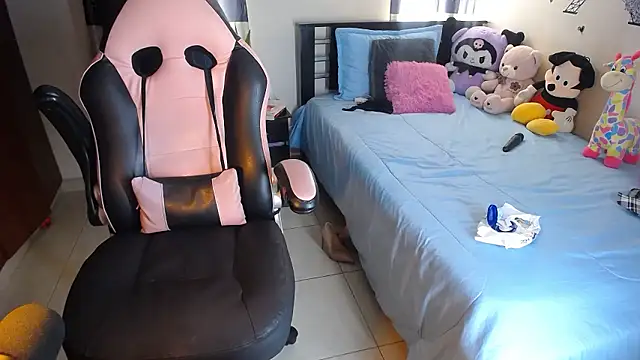 violeta campbell online show from January 16, 9:22 pm