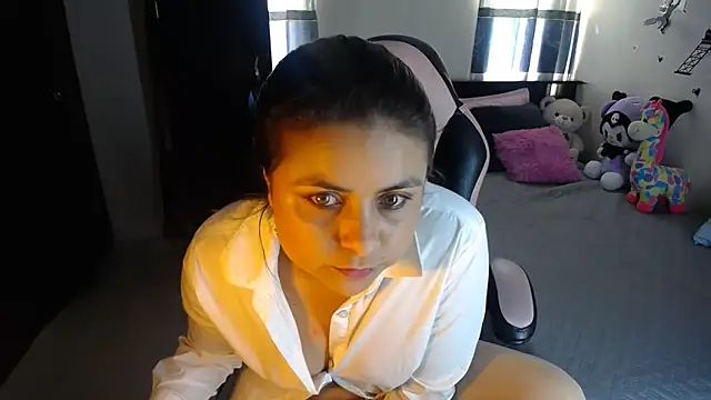 violeta campbell online show from October 21, 7:40 pm