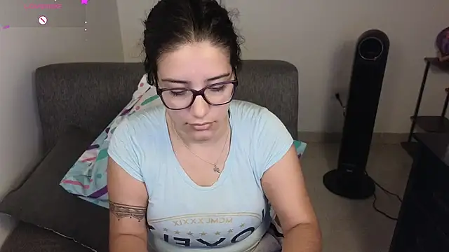 blue  moon  online show from November 10, 8:20 am