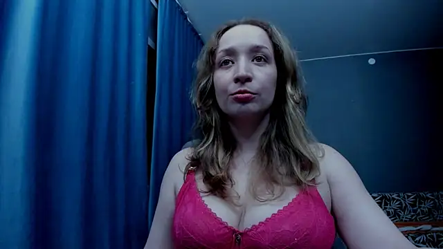 Eva Rikchter online show from April 13, 8:31 pm