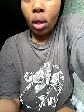 cherrybabe76 online show from November 10, 8:20 am