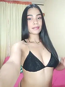 iamemmablake online show from November 28, 11:30 pm