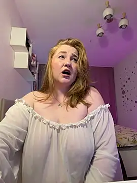 ollydoll92 online show from March 9, 7:50 pm