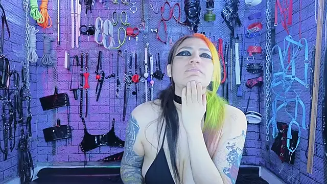 PANDORANEZZ online show from October 30, 12:35 am