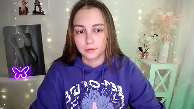 SweetPrincess  online show from April 17, 5:31 am