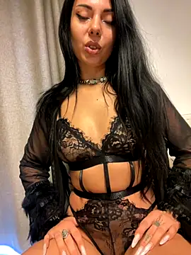 Snapshot of ArianaTurner chatting on September 27, 11:28 am ArianaTurner online show from September 27, 11:28 am