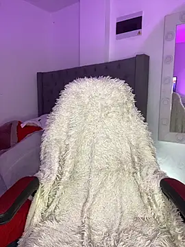 Kaarol69 online show from November 30, 1:32 am