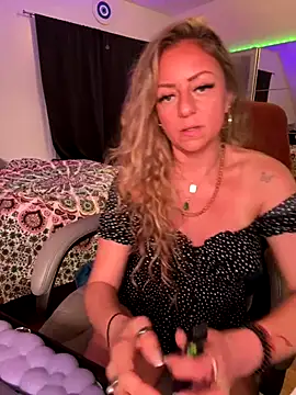 sage love online show from September 13, 2:41 am