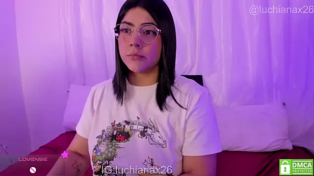 lucy26  online show from February 12, 4:25 am