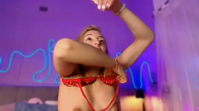 Sofly s online show from March 11, 11:58 am