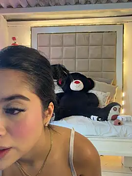 Victoria adaams online show from March 3, 12:11 pm