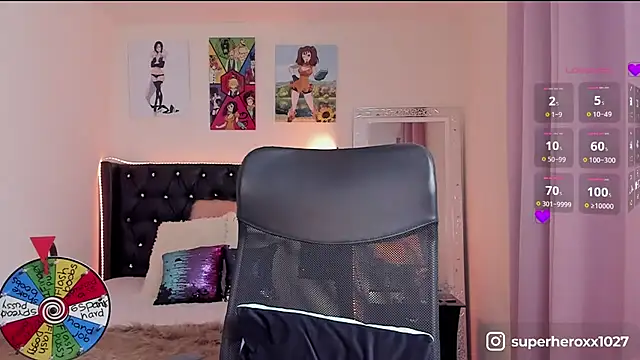superheroxx online show from July 30, 1:06 am