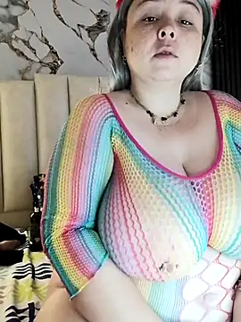Snapshot of mollieblue69 chatting on October 9, 1:15 pm mollieblue69 online show from October 9, 1:15 pm
