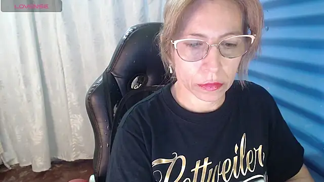 Chayla Ruiz online show from March 31, 10:10 pm