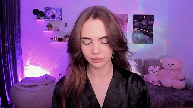 aPieceOfJoy online show from January 8, 10:58 pm