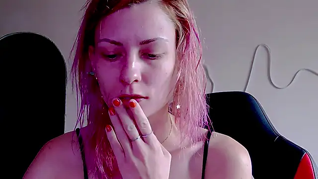 karo123421 online show from November 20, 10:38 am