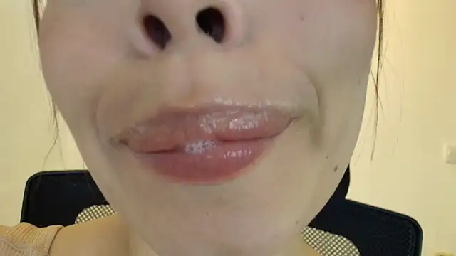 lisbet21x online show from December 5, 9:16 pm