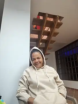 BayleyBanks online show from April 4, 12:31 am