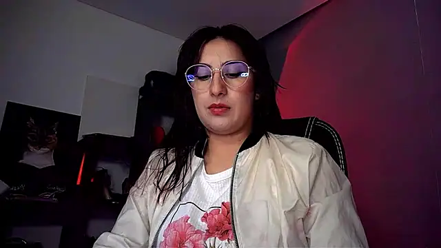 Snapshot of Scarlett_Sen chatting on September 25, 3:33 pm Scarlett Sen online show from September 25, 3:33 pm