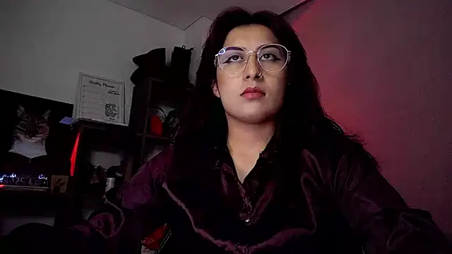 Snapshot of Scarlett_Sen chatting on October 9, 3:49 pm Scarlett Sen online show from October 9, 3:49 pm