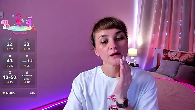 annasimonsj online show from June 5, 6:52 am