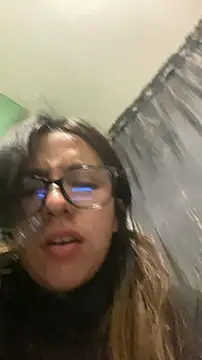 Maggie Fox3 online show from April 18, 3:31 am