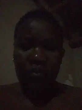 Queenwendeey online show from March 2, 4:14 pm