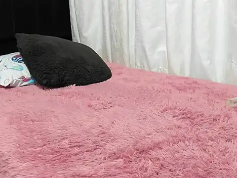 emely garcia online show from October 6, 10:47 pm