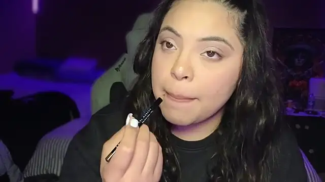 drizzypeach602 online show from September 18, 4:44 am