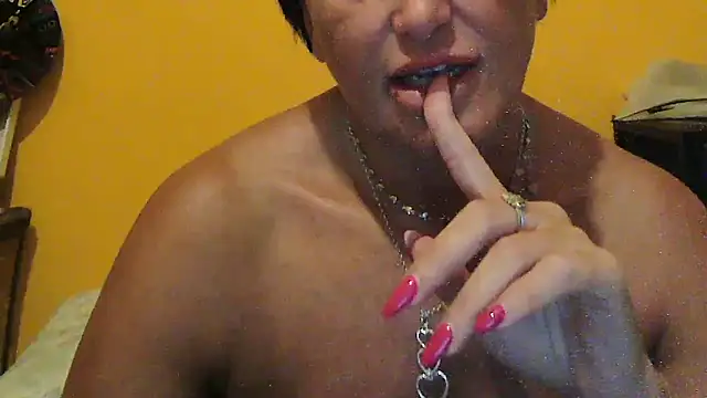 -Mia-   online show from September 9, 1:33 pm