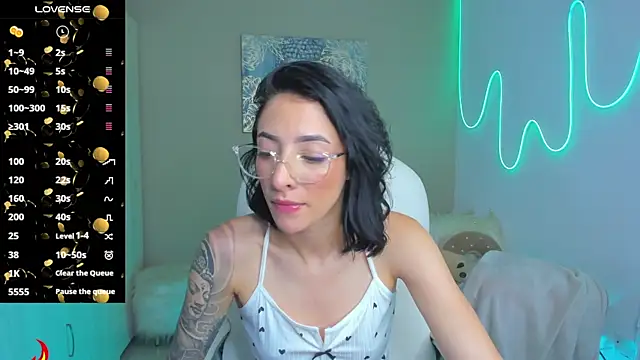 barbie scoth  online show from October 1, 10:04 pm