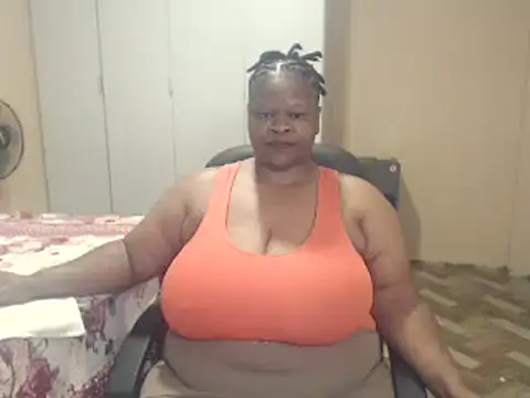 sweetnoziexx online show from April 2, 3:15 am