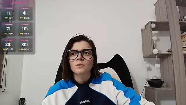 Arya starrk online show from April 8, 3:36 pm