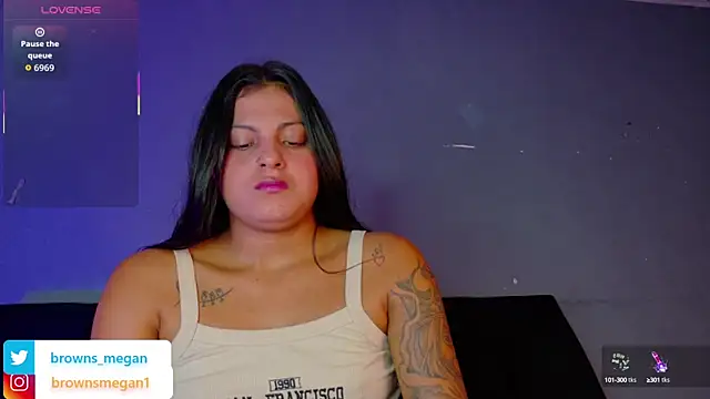 Snapshot of Megan_browns1 chatting on September 30, 2:12 pm Megan browns1 online show from September 30, 2:12 pm
