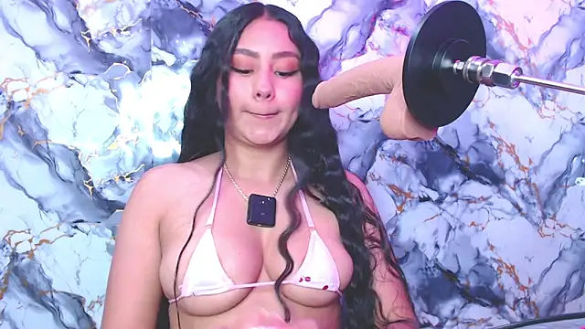 sweeet amy online show from April 8, 8:33 pm