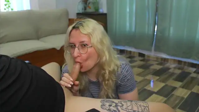 andycherry secrets  online show from April 2, 1:19 pm